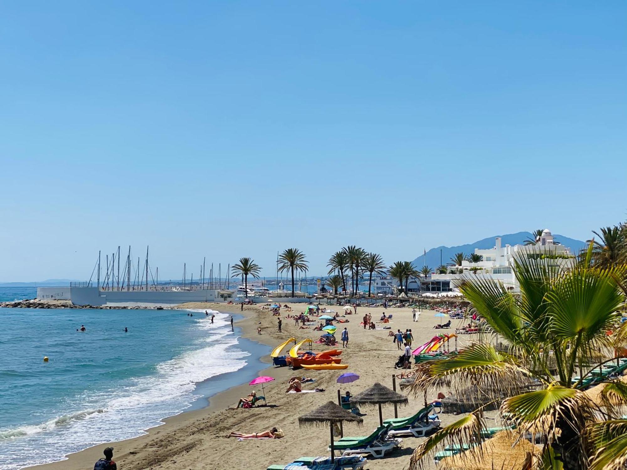 The First Line Of The Sea Apartment Marbella Exterior foto